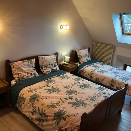 Hotel Le Relais Des Sites Faverolles (Cantal)